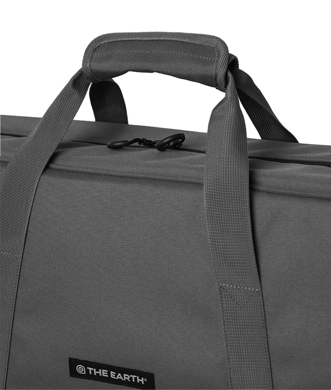 Handle and the Earth woven label on the Wolf Grey CORDURA FD Chair Case