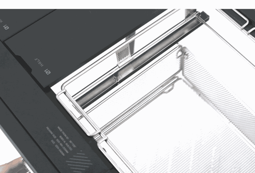 BUENOFE IGT Rail Frame 1.5 top-down animation of the tray sliding along the rail