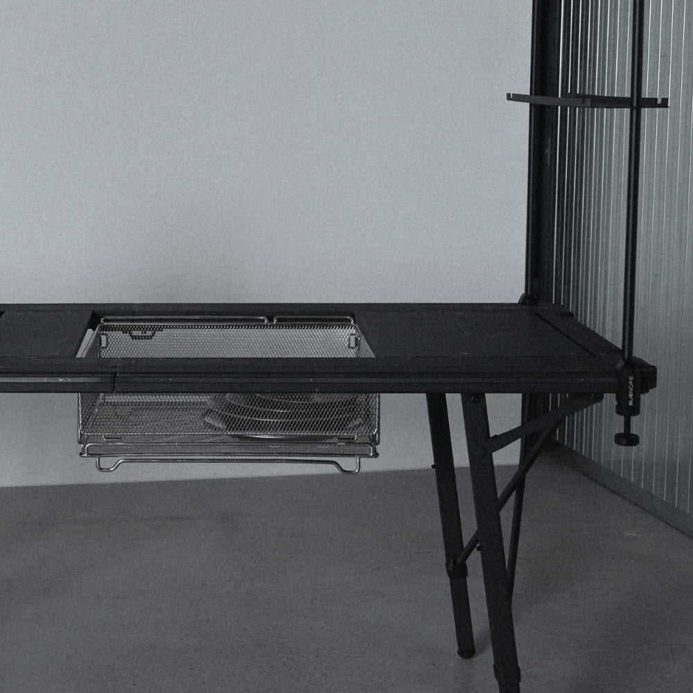 BUENOFE IGT Mesh Tray 1.5 fitted to a dark IGT table in a low-light camp scene