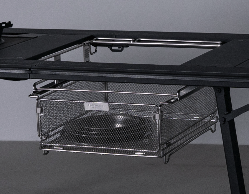 BUENOFE IGT Rail Frame 1.5 under-table mounting detail showing the rail attached to the frame