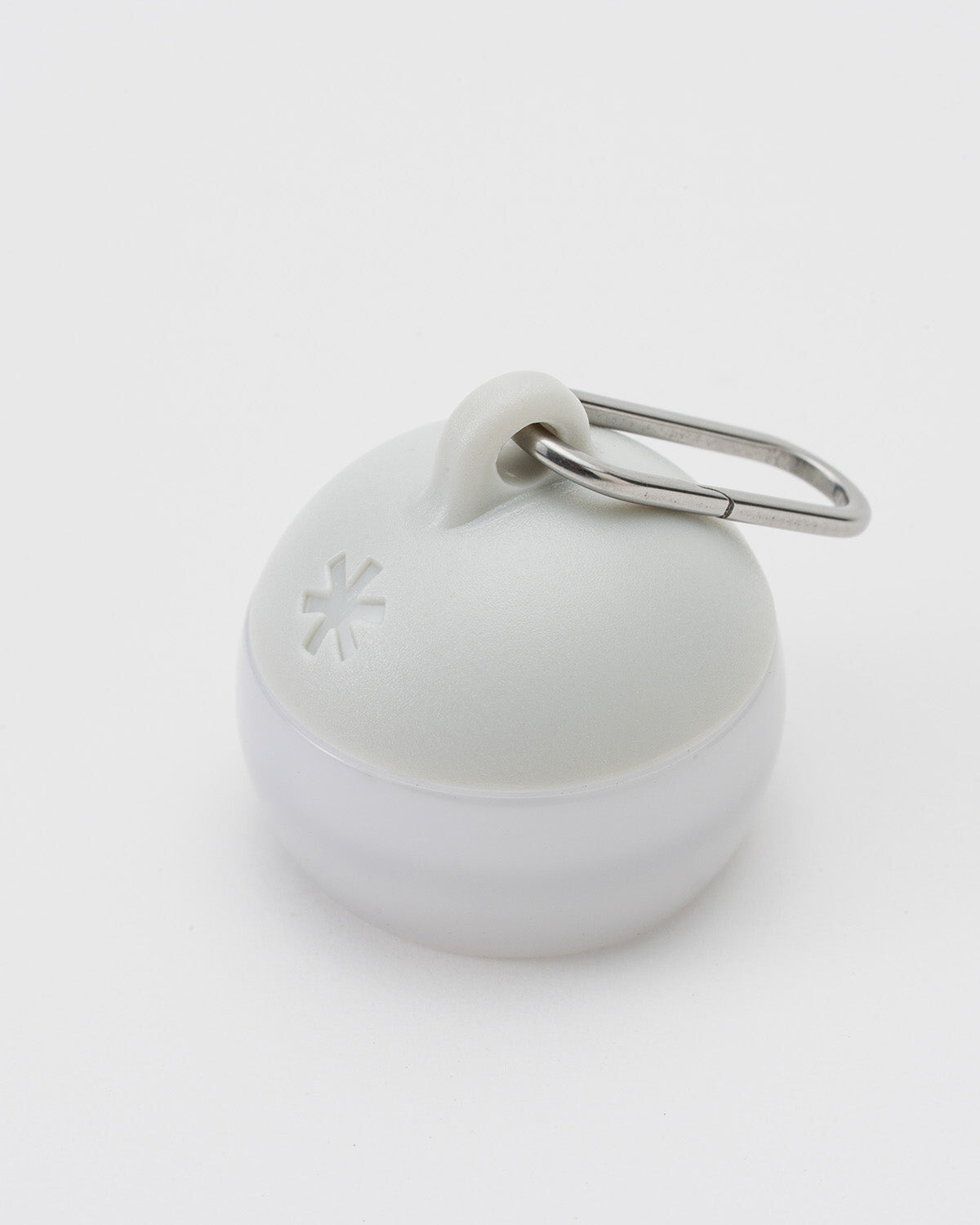 Micro Hozuki, Ivory, three-quarter view