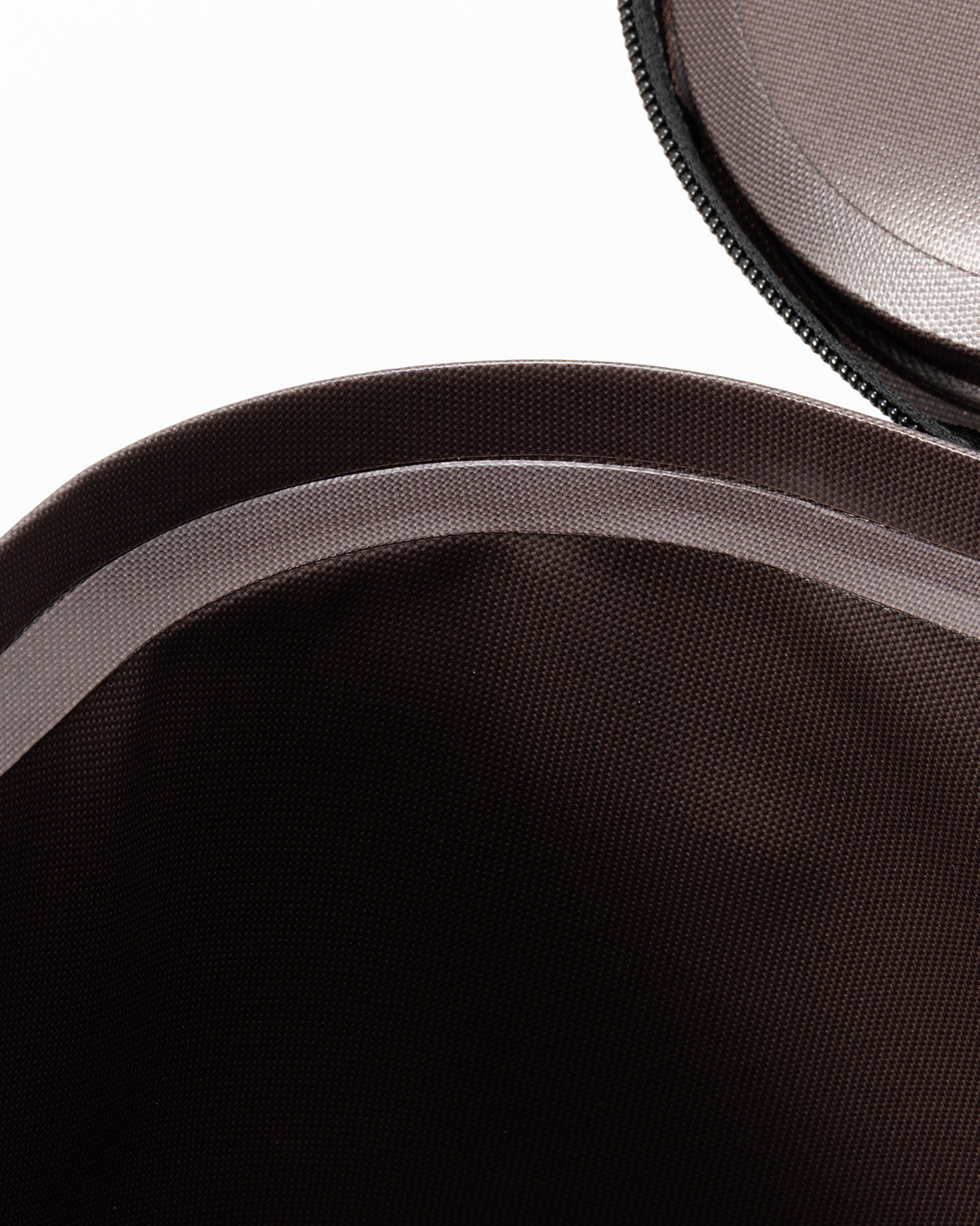 Soft Cooler 47, Tan, close-up of the interior lining and zip