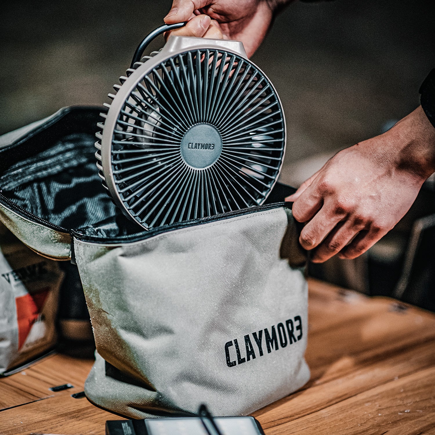 [V600+] Rechargeable Circulator Fan